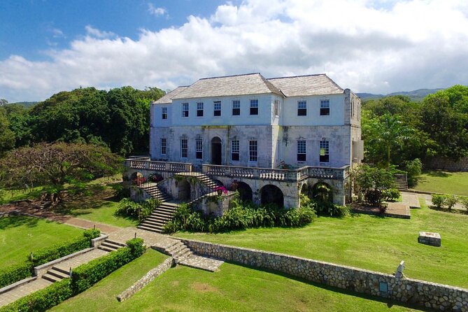 Private Montego Bay Highlights Tour with Pickup Included - What the guide can add to the day