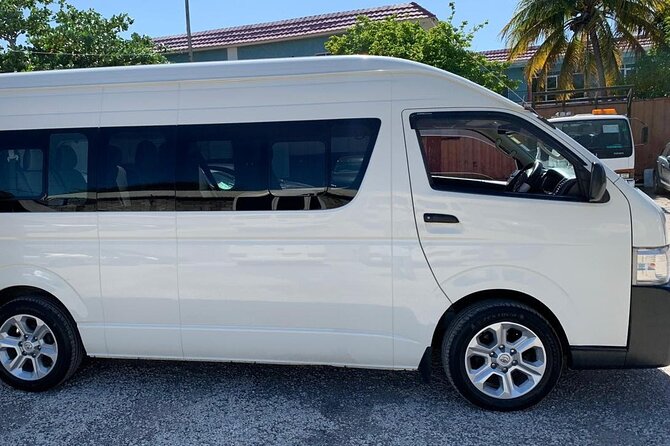 Private Montego Bay Jamaica Airport Transfer to Montego Bay Hotel - From MBJ arrivals to your hotel door