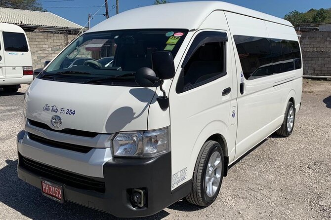 Private Montego Bay Jamaica Airport Transfer to Montego Bay Hotel - What the private vehicle includes