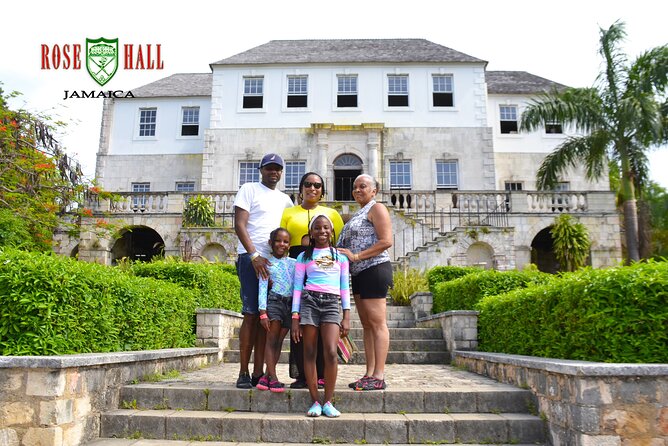 Private Montego Bay Shopping Tour with Transportation - Who will enjoy this Montego Bay tour