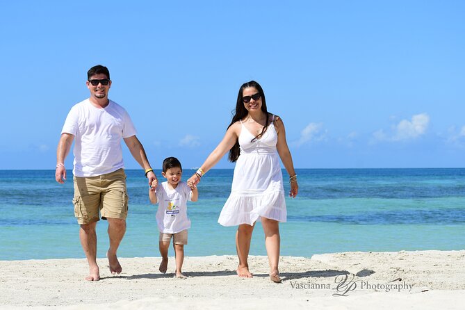 Private Professional Photography Session in Jamaica - A relaxed way to bring home better Negril photographs