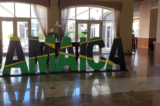 Private Round Trip Airport Transfer from Montego Bay to Negril - How the driver service shapes the experience