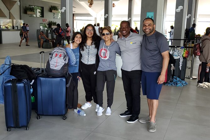 Private Round Trip Airport Transfer from Montego Bay to Ocho Rios - Timing, weather, and cancellation details