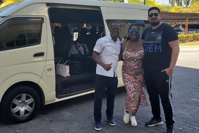 Private Round Trip Airport Transfer in Montego Bay - A closer look at the round-trip plan