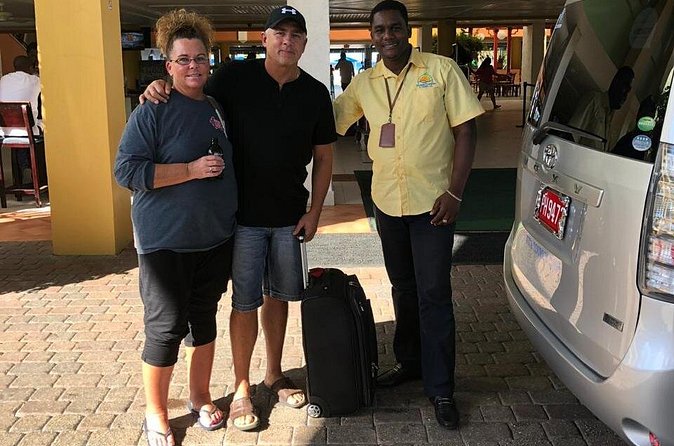 Private Round Trip Airport Transfers in and Around Montego Bay - Beer, water, and the small details that matter