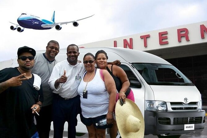 Private Roundtrip Airport Transfer to Ocean Coral and Eden Bay - What your private vehicle is like