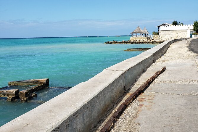 Private Sangsters Int. Airport Pickup to Montego Bay Resorts - Reggae Music and a Gentle Start to Jamaica