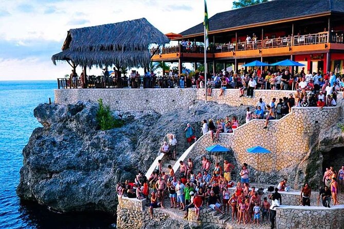 Private Seven Mile Beach and Rick’s Café Tour From Negril Hotels - Sunset timing and what you actually get