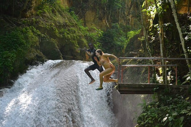 Private Tour From Ocho Rios To Blue Hole Secret Falls and Shopping - Why the private format matters
