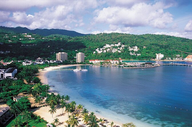 Private Tour From Runaway Bay to Ocho Rios, Blue Hole, Sightseeing and Shopping. - Shopping without losing the private feel