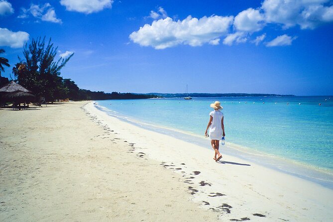 Private Tour of Negril Beach and Sunset at Ricks Cafe - Booking ahead and weather concerns