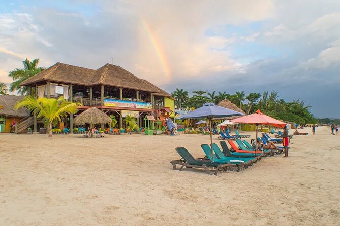 Private Tour of Negril Beach and Sunset at Ricks Cafe - Two and a half hours on 7-Mile Beach