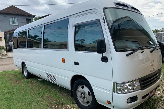 Private Transfer from Montego Bay Airport - Negril Hotels - What the $58 price really buys