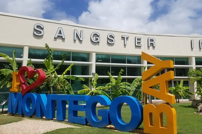 Private Transfer from Montego Bay Airport to Falmouth Area - Key points at a glance