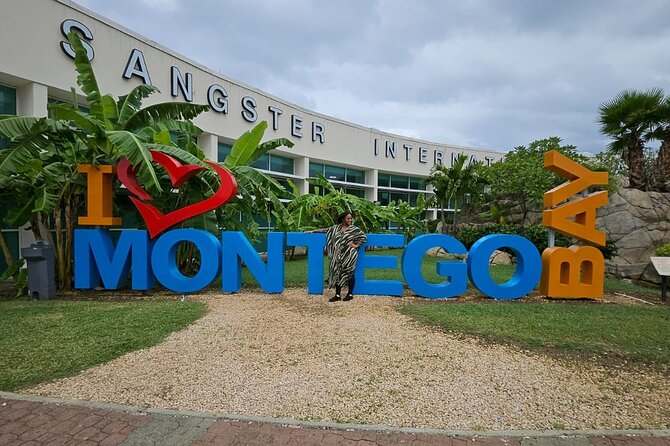 Private Transfer From Montego Bay Airport to Hotels in MontegoBay - Key points to know before booking