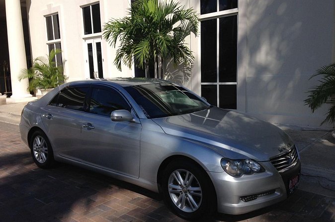 Private Transfer from Montego Bay Airport to Ocho Rios - What the airport meeting process is really like