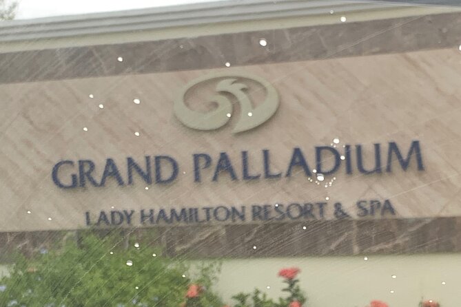 Private Transfer Grand Palladium and Royalton Blue Water Resort - Local help from AJ and Jermaine