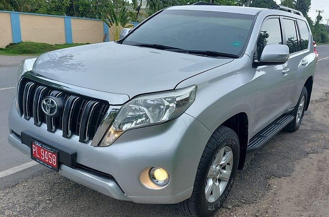 Private Transfer to Hotels in MoBay from Montego Bay Airport - One-way or round-trip: choose with care