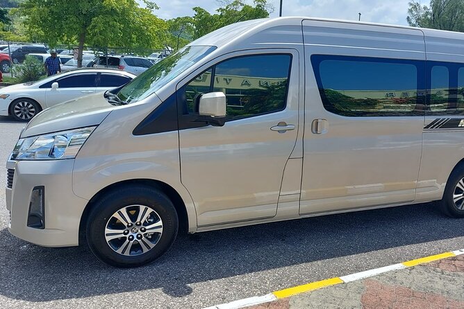 Private Transfer to Hotels in MoBay from Montego Bay Airport - From Montego Bay airport to your front door