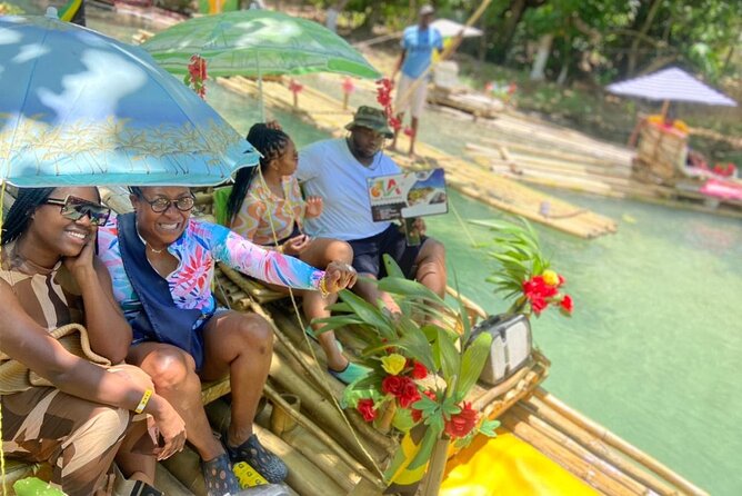 Private Transport to River Tubing or Rafting and Blue Hole combo - The 10-minute river walk leads to more than one pool