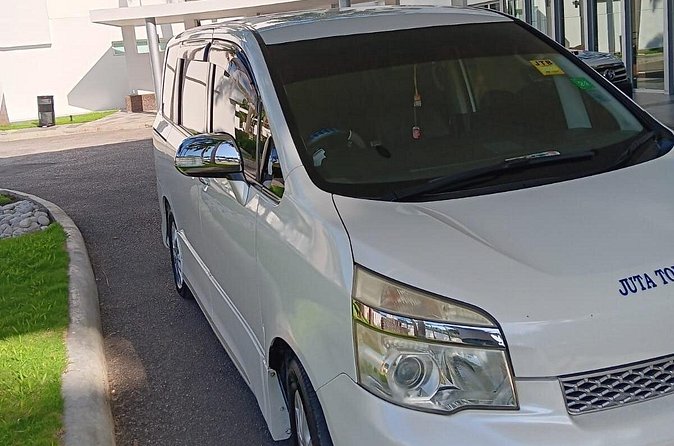 Private Transportation to and from Montego Bay Airports or Hotels - What you receive for $20 per person