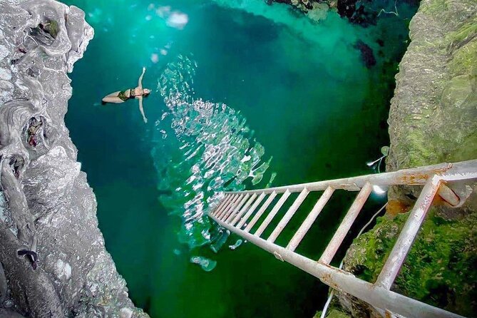 Private Trip to Blue Hole Mineral Springs, Negril & Ricks Café - Blue Hole Mineral Spring and its 35-foot pool