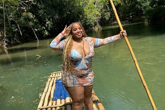 Rafting with Limestone Massage Lethe and free shuttle to Parties - A quiet river ride with a Jamaican twist