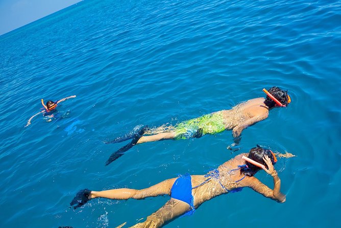 Reggae Catamaran and Snorkeling Open Bar Cruise Montego Bay - What this Montego Bay catamaran cruise is really like