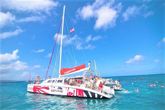 Reggae Catamaran and Snorkeling Open Bar Cruise Montego Bay - Who will enjoy this cruise most?