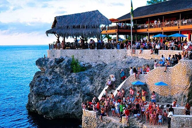 Rick s Café and Seven Mile Beach Private Tour Negril Jamaica - Should you book it?