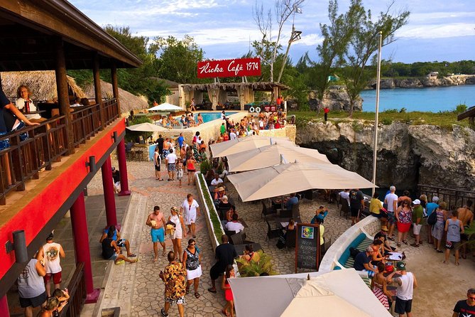 Rick's Café and Seven Mile Beach Private Tour - Seven Mile Beach: two hours for water and sand