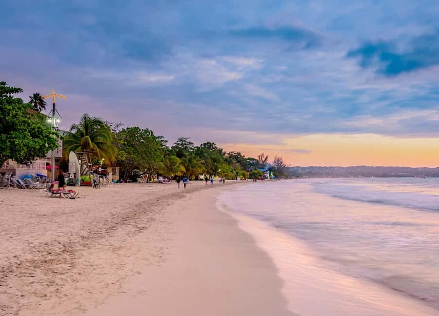 Ricks cafe & 7mile Beach Day Tour From Montego Bay. - The Montego Bay to Negril road ride