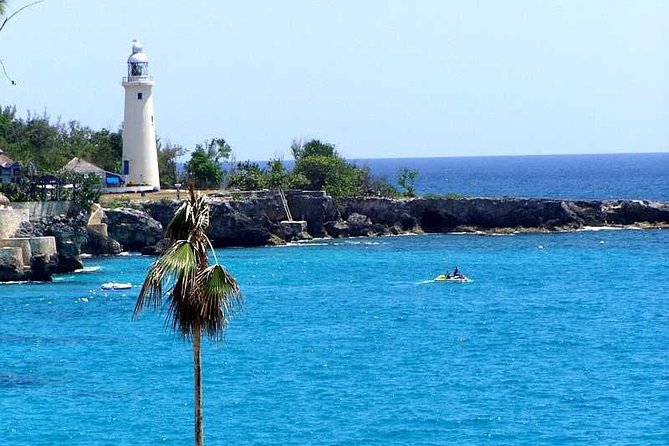 Ricks Cafe & Negril Highlights From Montego Bay - Shopping in Time Square and at the craft market