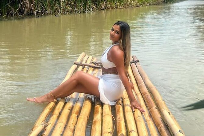 Rio Nuevo Village Rafting - Guide Fire and the feel of the ride