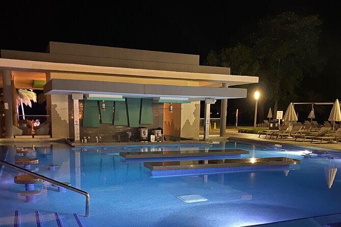 Riu Negril / Riu Palace Tropical Bay Private Airport Transfer - The roughly 90-minute road to Riu Negril