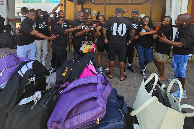 S Hotel Montego Bay Airport Transfers - The vehicle: comfort without a long tour