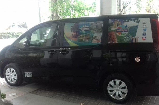 Sandals South Coast Private Transfers from Montego Bay Airport - Comparing the $80 per-person price