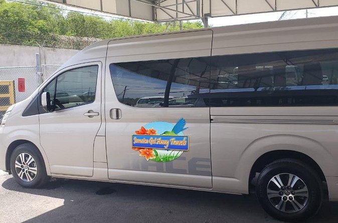Sandals South Coast Private Transfers from Montego Bay Airport - Who should book this transfer