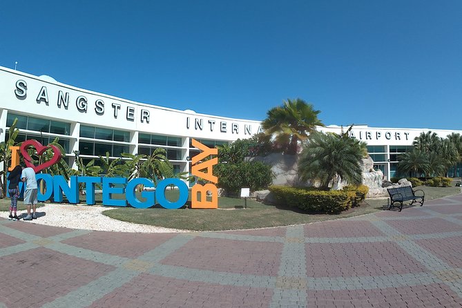 Sangster International Airport Transfer to Hotels (MBJ) Montegobay Jamaica - What happens after you land in Montego Bay