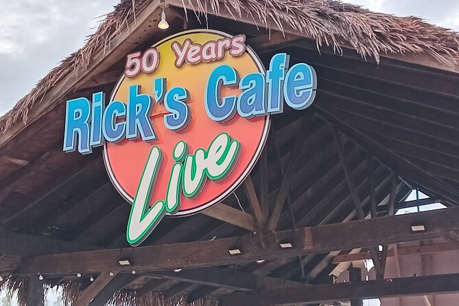 Seven Miles Beach in Negril and Ricks Cafe from Montego Bay - Drivers can make or break the day