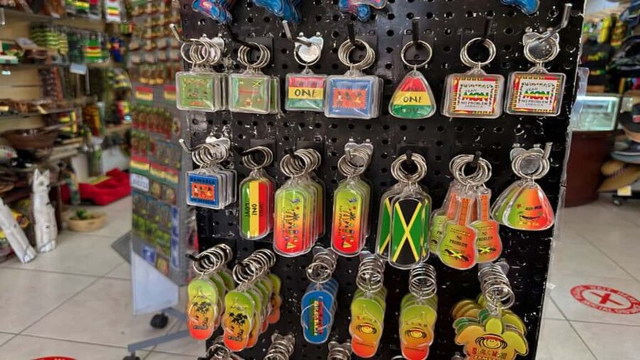 Shopping & Sightseeing Local Guided Tour In Montego Bay - Who should book this Montego Bay outing