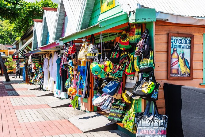 Sightseen tour and Souvenir shopping with private transportation in Montego Bay - Guides who make the ride feel personal
