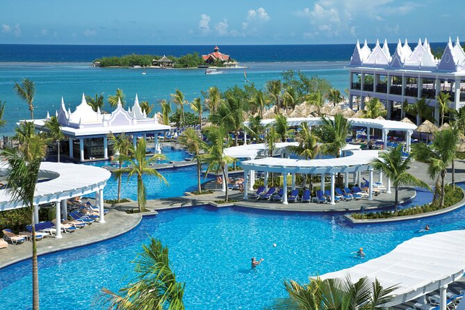 Transfer from/to Airport, Riu Reggae, Riu Montego Bay, Riu Palace - Inside the Air-Conditioned Vehicle