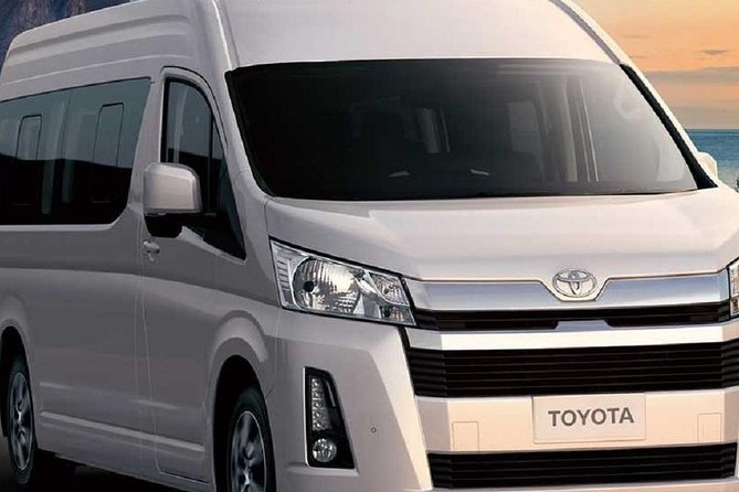 Transfers from Montego Bay Airport to Negril - A private ride instead of a big shuttle bus
