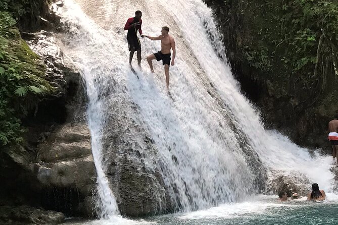Transportation and Tour from Montego Bay to Blue Hole/Secret Falls - Arriving at Blue Hole and Secret Falls