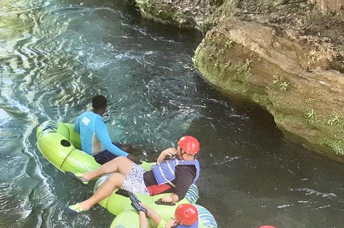 White River Tubing From Montego Bay - White River tubing from Montego Bay
