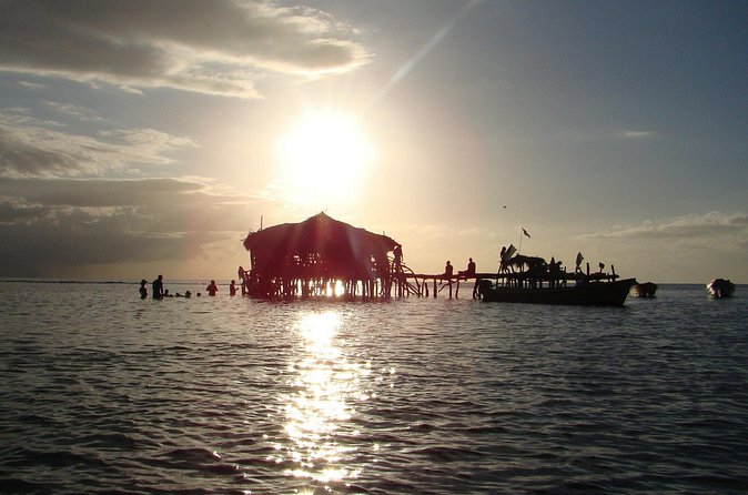 YS Falls, Black River Safari, and Floyd's Pelican Bar Day-Trip (Transportation) - How to prepare for an eight to nine hour outing